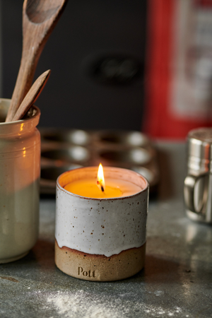 The Pudding Candle with Tonka