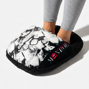Marilyn Monroe Soft Plush Foot Warmer