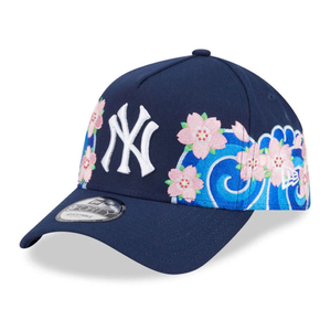 New York Yankees MLB Sakura Dark Blue 9FORTY A-Frame Adjustable Cap