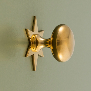 Grace Star Cabinet Knob - Polished Brass - 30mm