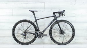 Giant TCR Advanced SL Disc 0 Red Road Bike - 2023, Small
