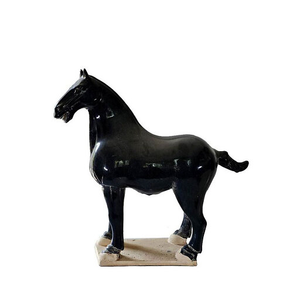 Cheval Tang Noir - Moyen modèle
