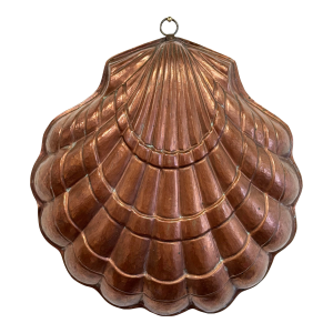 Vintage Shell Motif Copper Mold