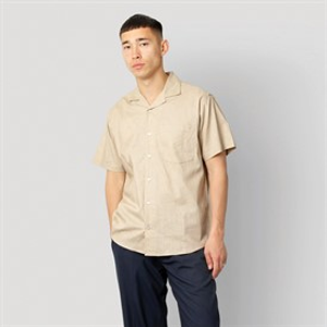 Clean Cut Copenhagen Heren Bowling T-shirt Korte Mouw Khaki