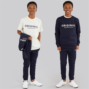 Jungen - Vierteiliges Hoodie-, Sweatshirt-, T-Shirt- und Jogginganzug-Set