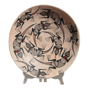 Vintage Mata Ortiz Pink Ceramic Serving Bowl With Lizard Detail by Roberto Bañuelos, Signed