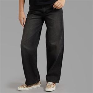 Vans Womens Sirelle Five Pocket Puddle Jeans Black