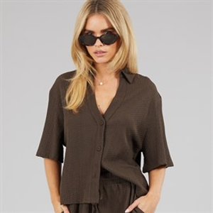 Brave Soul Womens Tara Short Sleeve Shirt Chocolate