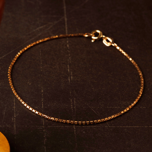 Pre-Owned Vintage 1980 9ct Yellow Gold 7" Box Link Bracelet