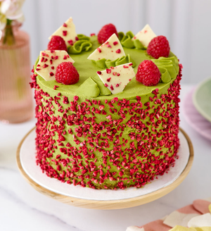 Matcha and Raspberry Cake