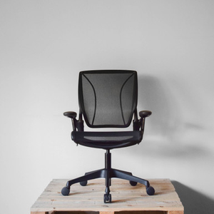 Humanscale Diffrient World Black Office Chair | Re-Lived