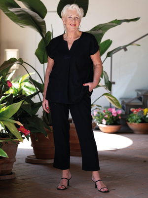 Kikki by CISO Black Viscose/Linen Trouser