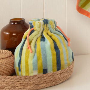 GEO STRIPE BLUE Wash Bag
