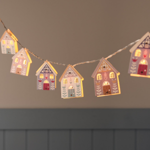 10 Autumnal House Wooden LED Fairy Lights