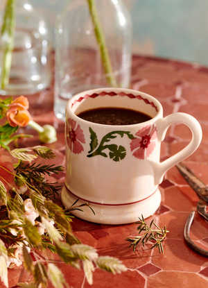 Seconds Pink Carnation 1/2 Pint Mug