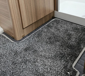Bailey Autograph 4 72-2 washroom carpet