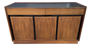 Mid 20th Century Mid-Century Modern Dillingham Credenza