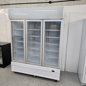 New B Grade Polar Triple Door Upright Display Chiller 1300L GE769