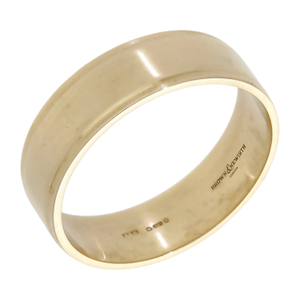 Pre-Owned 9ct Yellow Gold 7mm Edged Wedding Band Ring