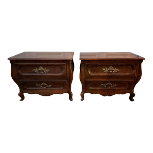 1980s Baker Furniture French Provincial Louis XV Nightstands - a Pair