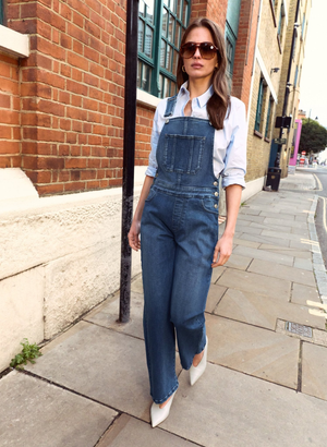 Joanna Organic Cotton Stretch Wide Leg Dungarees - UK 18 | EU 44 | US 14 / Washed Indigo