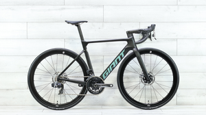 Giant Propel Advanced Pro Red AXS Road Bike - 2024, Small