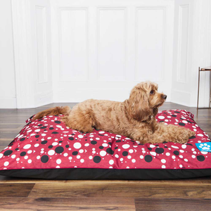 BLUE PAW Large Waterproof Dog Cushion, Burgundy Dots