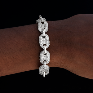 Diamond Puffed Mariner Bracelet in White Gold- 12mm