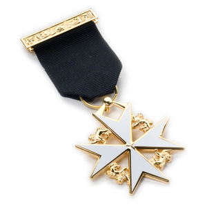 Masonic Knight of Malta Breast Jewel