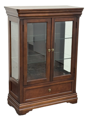 Shenandoah Valley Furniture Company Curio Cabinet