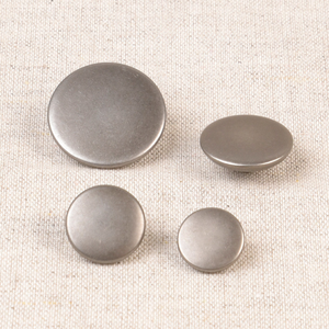 Bouton plat à queue - Argent vieilli