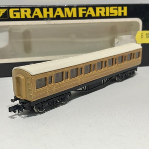 Graham Farish N Gauge 0622 LNER 57' Mainline Coach Boxed