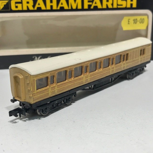 Graham Farish N Gauge 0632 LNER 57' Brake End Mainline Coach Boxed