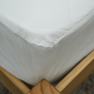 Luxury Waterproof Quilted Mattress Protector King Bed