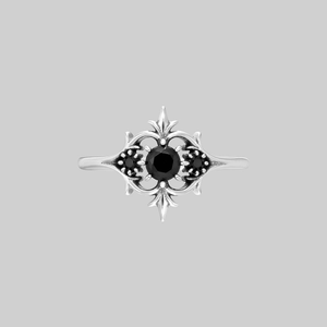 LORIN. Black Onyx Trilogy Ring - Silver - Silver / Small