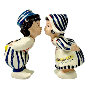 1930s Boho Chic Danish Kissing Dutch Kids Salt & Pepper Shakers - A Pair