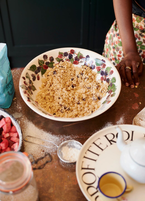 Blackberry Large Dish