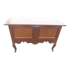 Gorgeous Vintage Baker Furniture Maple Inlay Credenza / Sideboard / Dry Bar