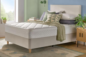 Silentnight Extra Firm Miracoil Cushion Top Mattress