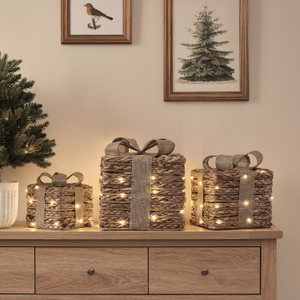 3er Set Mikro-LED-Geschenkboxen aus Jute mit Timer für innen