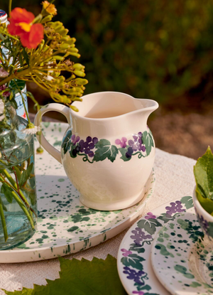 Grapevine 1/2 Pint Jug