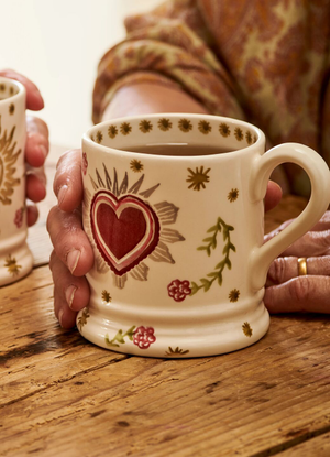 Elizabeth Scarlett Enchanted Heart 1/2 Pint Mug Gift Boxed