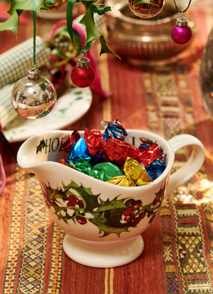 Holly Gravy Jug & Stand